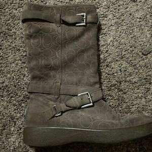 Worn coach suede boots 🖤 size 8.5